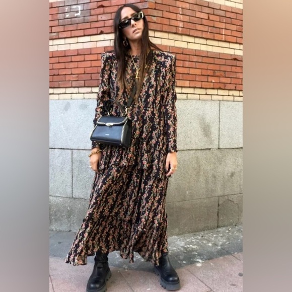 Zara Black Floral Pleated Ruffle Midi Maxi Dress Bloggers Fave Bohemian Crinkle - Picture 12 of 17